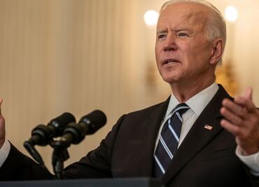 Joe Biden ordena ampliar vacunación en medio de crisis de Covid-19 en EU
