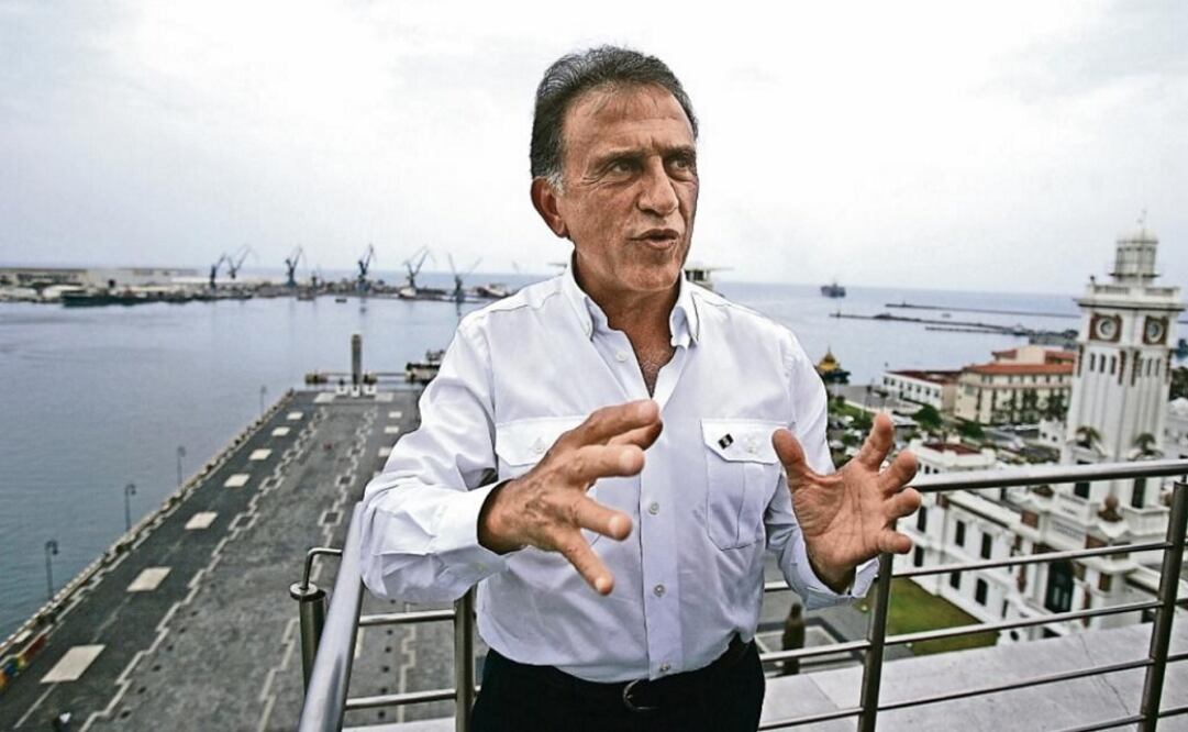 Yunes was director of the Institute for Social Security and Services for State Workers (ISSSTE) and congressman. (Photo: Alejandro Acosta / EL UNIVERSAL)
