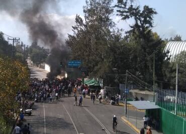 Video. Policías capitalinos y manifestantes chocan por la falta de agua en San Gregorio Atlapulco, Xochimilco