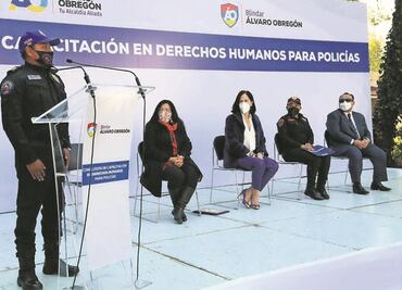 CDH capitalina capacita a policías de ÁO
