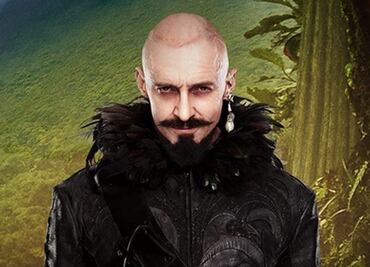 Hugh Jackman, un pirata con dientes podridos y arrugas