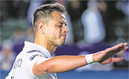 Chicharito Hernández y su increíble caída en el mercado de fichajes