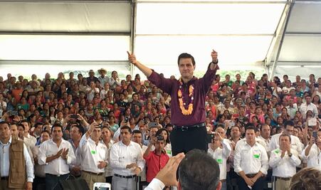 Vivimos momento de desafío económico por incertidumbre: EPN