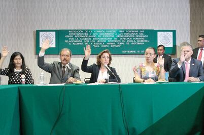 Instalan comisión para indagar desaparición de estudiantes