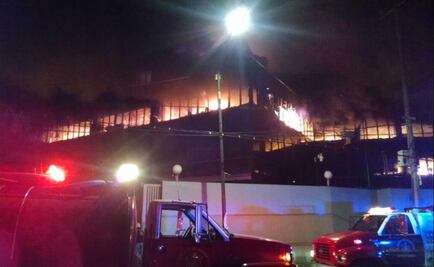 Incendio consume bodega en Azcapotzalco