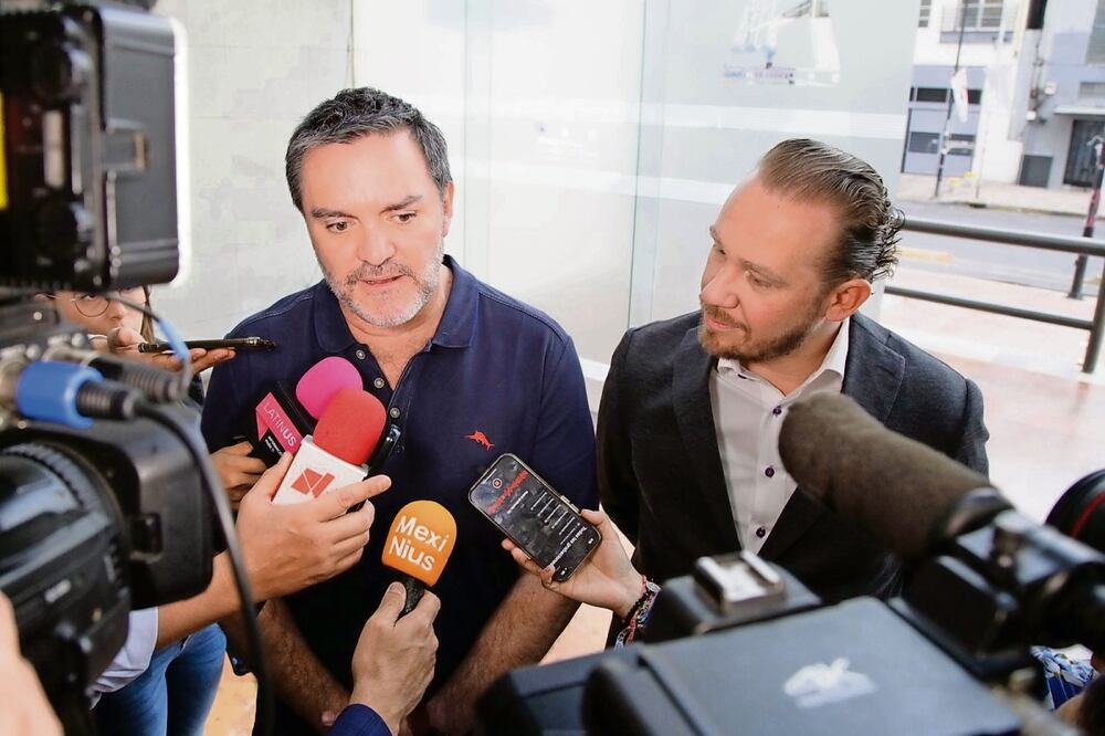 El coordinador de campaña, Federico Döring, mencionó que el jefe de Gobierno tiene la libertad de expresión acotada porque es un servidor público. Foto: Especial