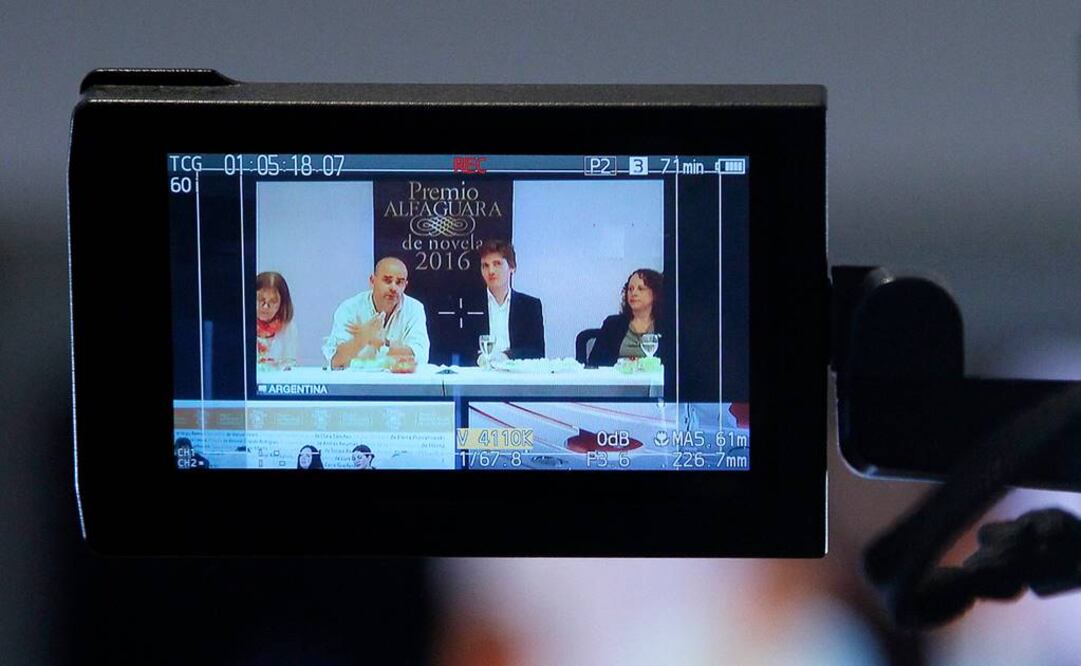 El argentino cuenta que estaba jugando con sus dos hijas, cuando fue notificado por una llamada que no estaba seguro de tomar para no romper el momento familiar. (FOTO: Ariel Ojeda / EL UNIVERSAL)