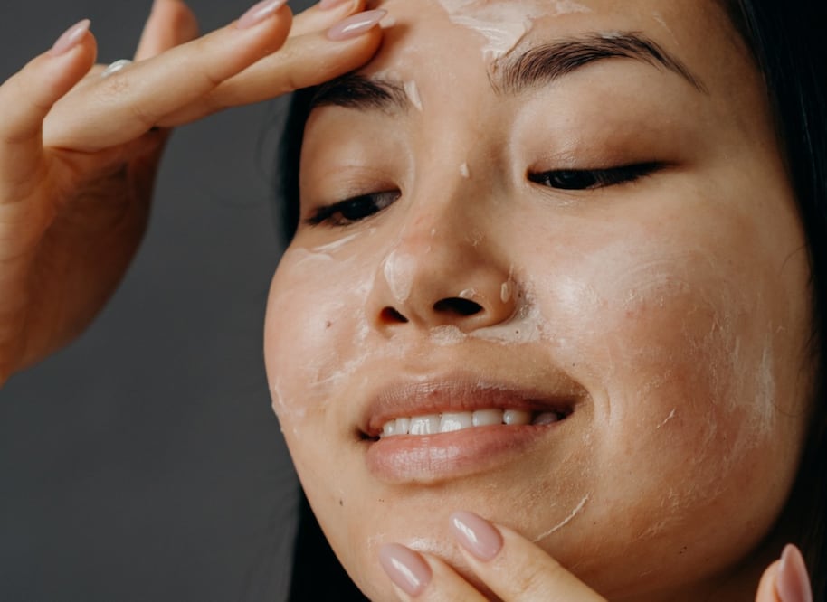 La manzana es un excelente aliado para desvanecer las arrugas del cutis / Foto: Pexels 