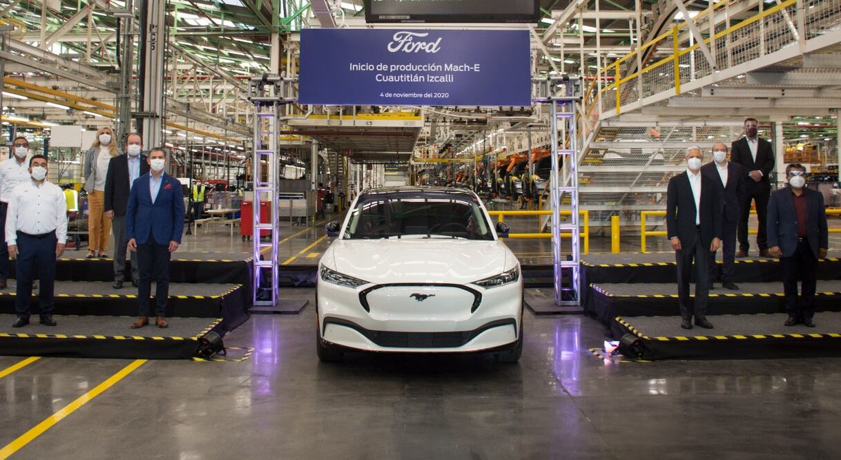 La primera camioneta eléctrica de Ford arranca su producción en México 