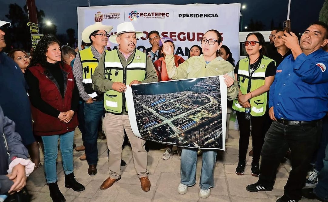 De acuerdo con la alcaldesa Azucena Cisneros, la vialidad estuvo a oscuras por casi dos décadas. Foto: Especial