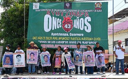 FOTOS: Así fue la marcha en Iguala, Guerrero, encabezada por padres de los 43 normalistas desaparecidos de Ayotzinapa