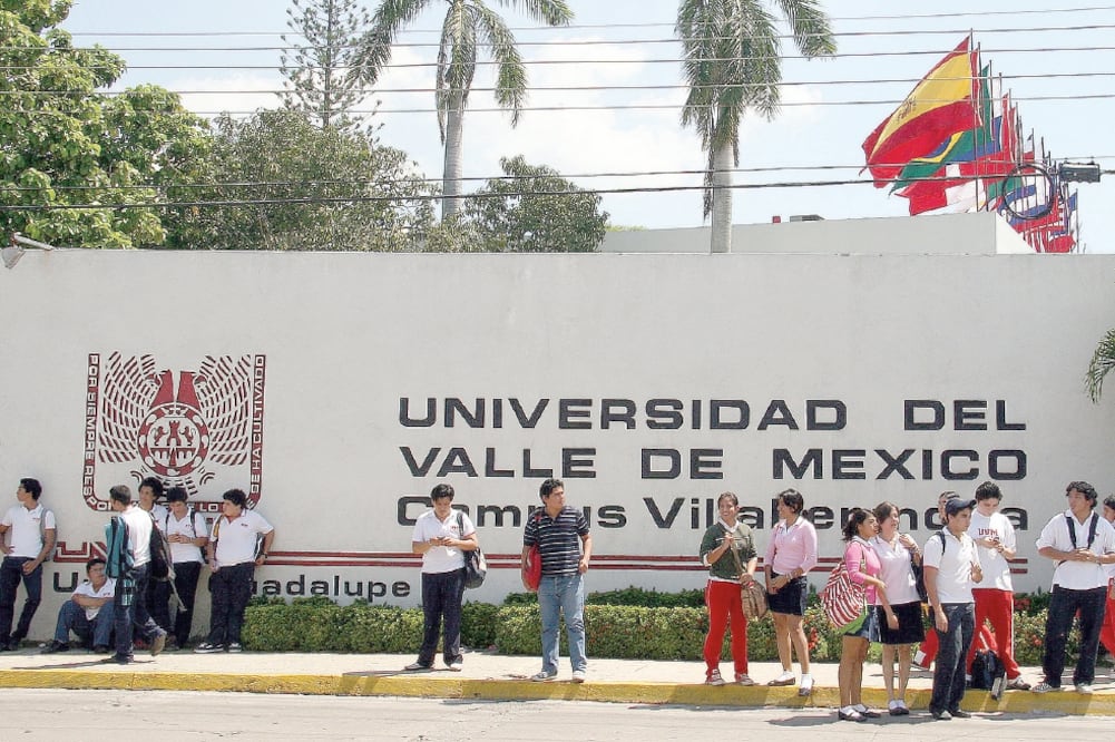 En pro de la educación. Los apoyos beneficiarán a bachilleres y universitarios. (CUARTOSCURO)