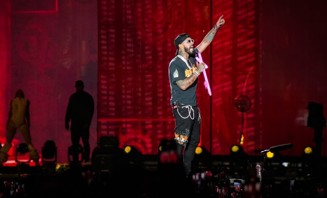 Anuel AA en su concierto de este sábado 2 de agosto en el Estadio GNP Seguros.
Foto: Ocesa, cortesía