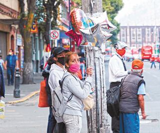Ignoran la sana distancia en fase de mayor contagio