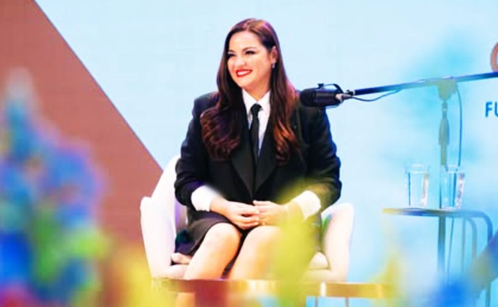 Maite Perroni reapareció en un evento en El Salvador, su aspecto dio de qué hablar en redes, donde se desató violencia digital en su contra.