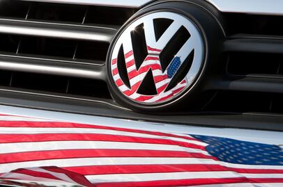 VW pasa del escándalo a la disputa con proveedores