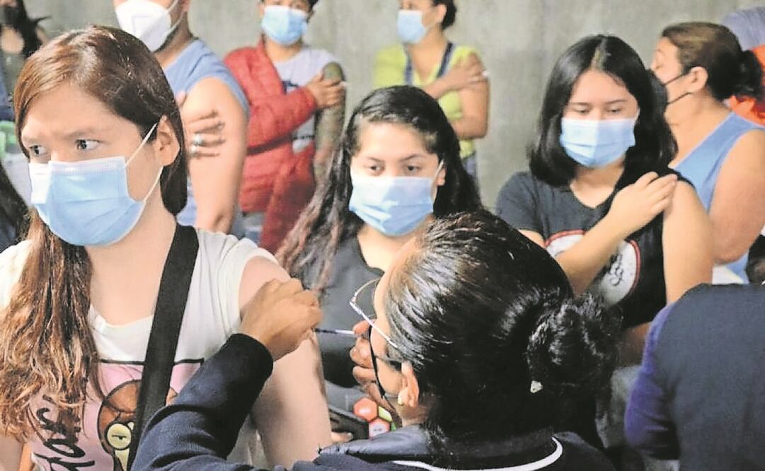 El biológico que aplicarán a los veinteañeros de Cuautitlán Izcalli es AstraZeneca. Foto: Archivo/EL UNIVERSAL 