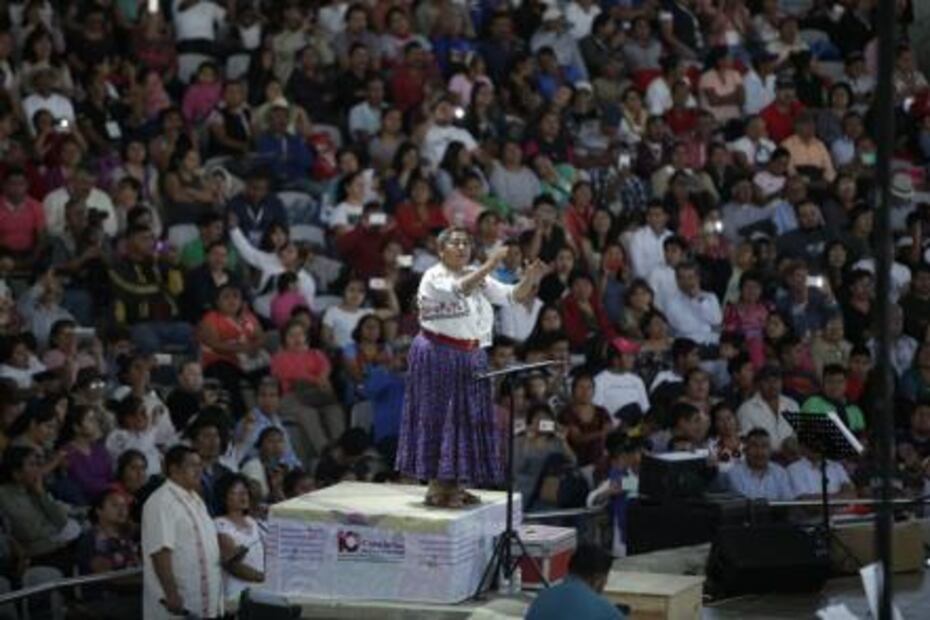 Niños músicos indígenas sorprenden en festival en Oaxaca 