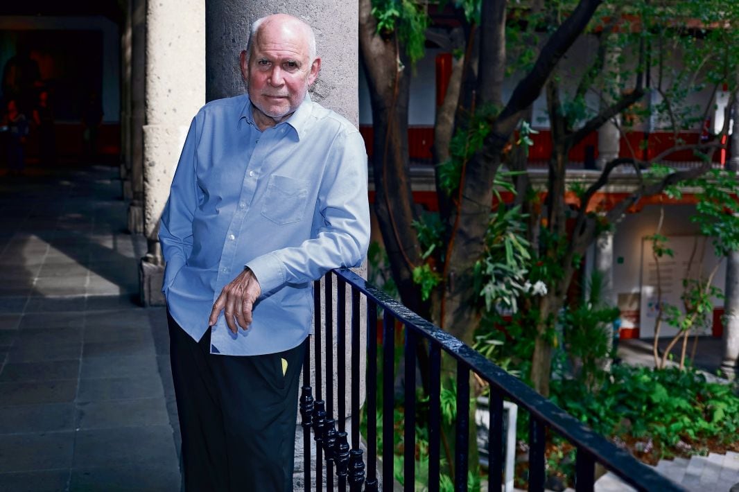 Steve McCurry en el Museo Franz Mayer antes de ofrecer una conferencia sobre las experiencias de su trabajo. Crédito: FERNANDA ROJAS / EL UNIVERSAL