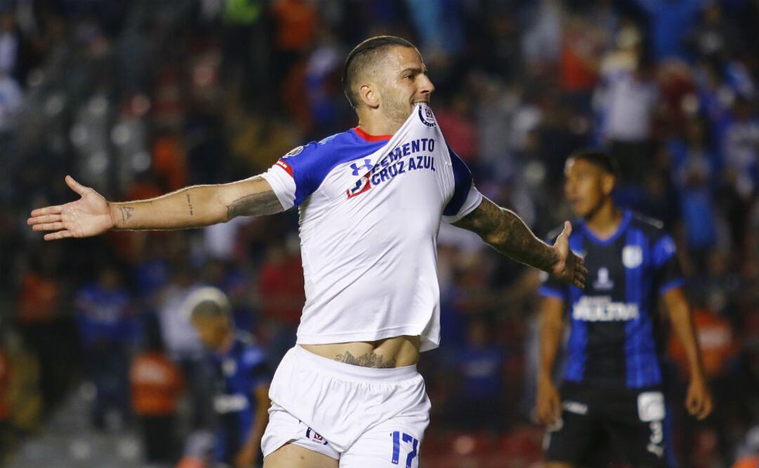 Edgar Mendez en festejo de gol, durante el partido de ida de los Cuartos de Final del torneo Apertura 2018 de la Liga Bancomer MX. FOTO: EL UNIVERSAL