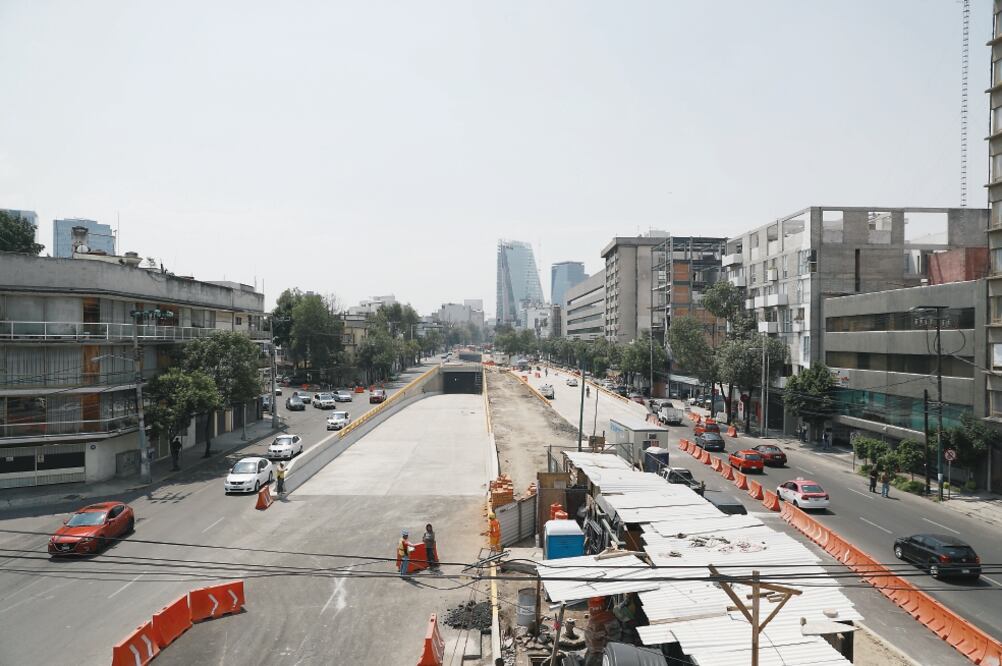 La apertura del desnivel de Mixcoac se aplazó para la segunda quincena de julio debido al paro en las obras por la mala calidad del aire. (ALEJANDRA LEYVA. EL UNIVERSAL)