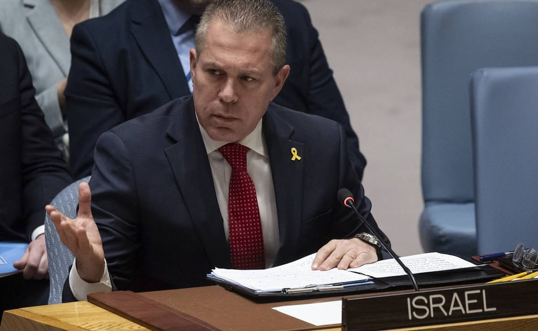 El embajador de Israel ante las Naciones Unidas, Gilad Erdan, habla durante una reunión del Consejo de Seguridad en la sede de las Naciones Unidas. Foto: AP