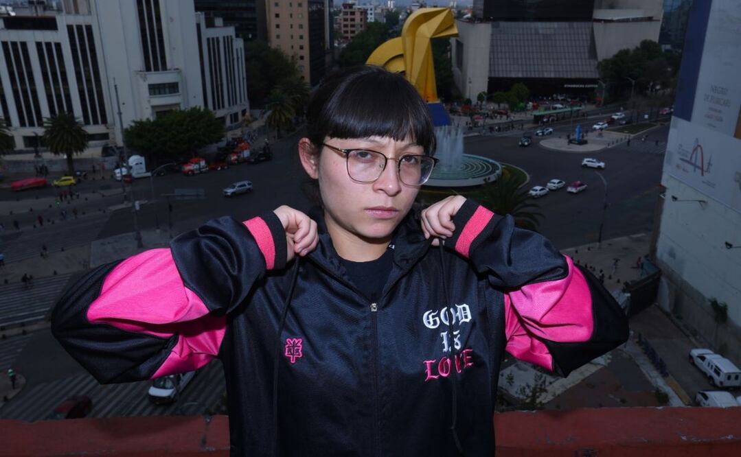 Marlene Alejandra Rosales, más conocida como Azuky, se ha convertido en un referente del freestyle mexicano. Foto: Fernanda Rojas.