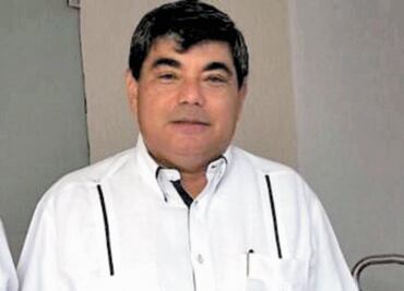 Exhiben a rector por pagar cuentas del gobierno