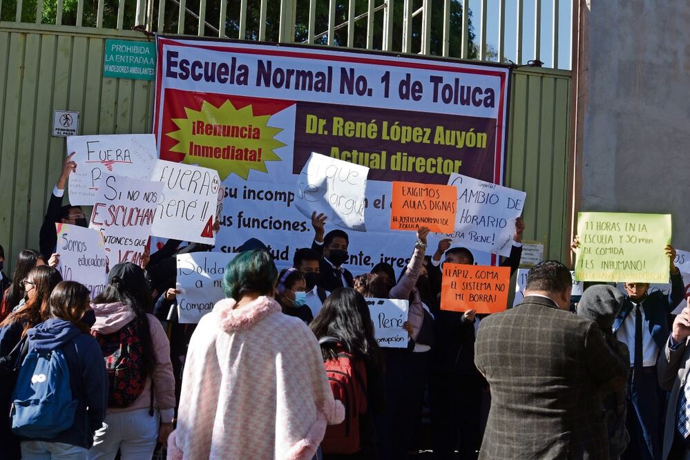 Esta nueva administración las escuelas normales fueron castigadas presupuestalmente. Foto: Beatriz Jasso / El Universal