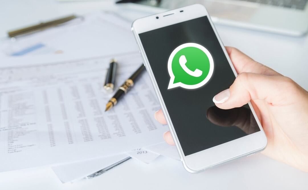 El INAI alertó que la popularidad de WhatsApp la ha vuelto un objetivo de los criminales digitales. Foto: Freepik