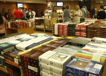 La librería flotante más grande del mundo abre sus puertas en Mérida