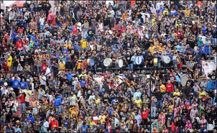 Gritos racistas y homofóbicos en el Alfonso Lastras