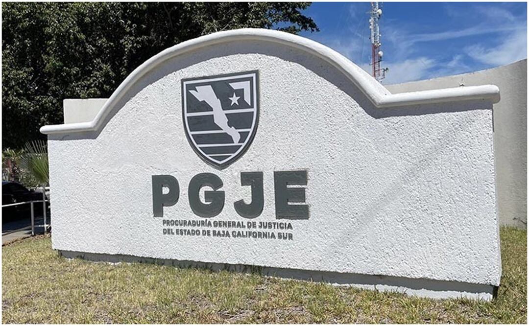 La detención estuvo a cargo de agentes ministeriales quienes lo ubicaron y realizaron la revisión cuando el hombre se trasladaba en calles de esta capital, en la colonia Paseo del Sol. Foto: Especial