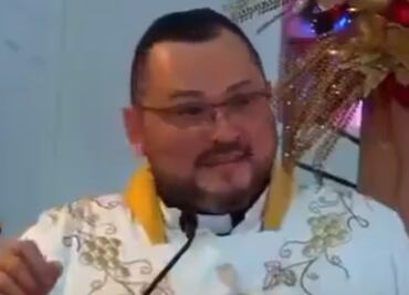 VIDEO: Así fue la reacción de un sacerdote en pleno terremoto en El Salvador; se vuelve viral