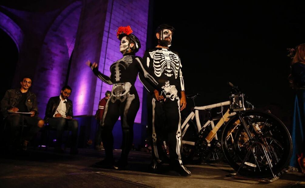 Convocan al concurso de disfraces del “Día de Muertos” durante el Paseo Nocturno en bici. Foto: Especial