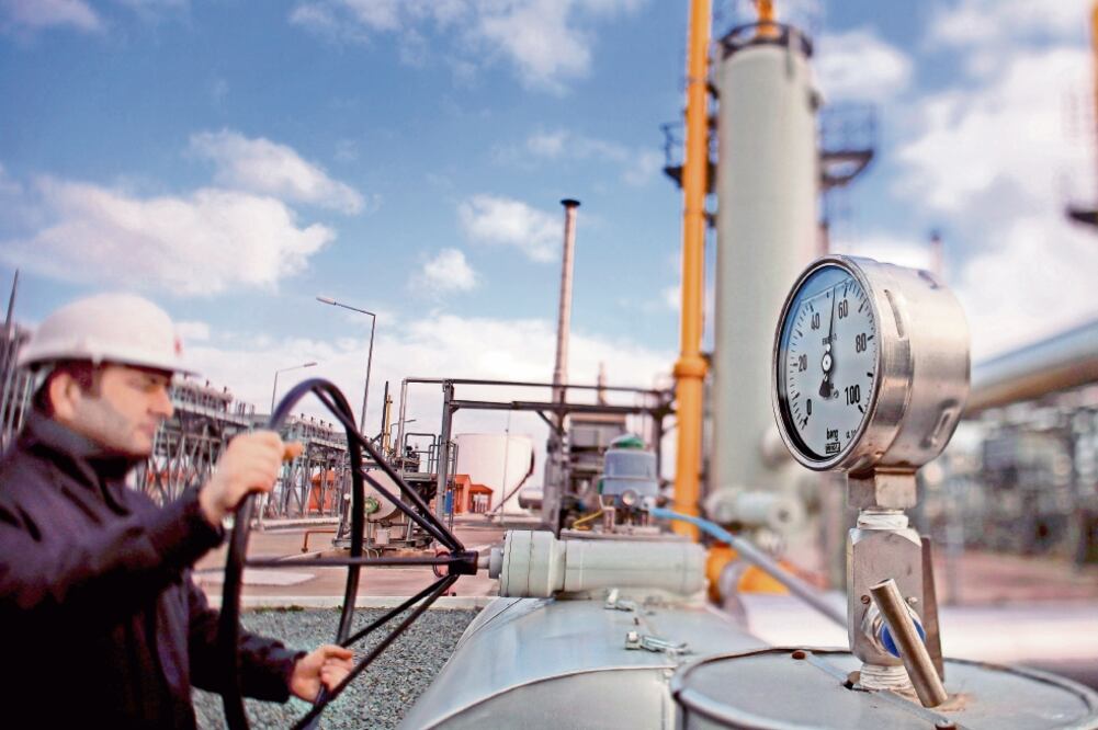 Interacciones dice que mantendrá su financiamiento y se prevén grandes oportunidades en el sector energético, salud y en desarrollo de logística (ARCHIVO EL UNIVERSAL)