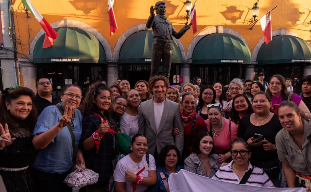 Estar tarde, el cantante español, llegó al corazón de Garibaldi. Foto: Hugo Salvador/ EL UNIVERSAL.