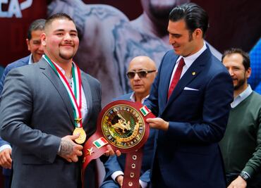 Andy Ruiz, orillado a pelear en Arabia Saudita