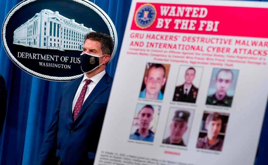 El director adjunto del FBI, David Bowdich, remarcó que Moscú "es un adversario informático con gran capacidad" (Foto: AFP)
