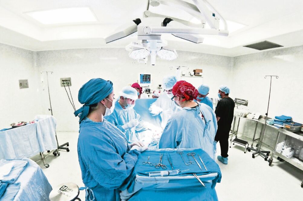 Expertos en materia de salud dicen que aunque el gobierno acrecentó su cobertura a 80% de la población, ésta busca por fuera tratar enfermedades. Foto:ARCHIVO EL UNIVERSAL