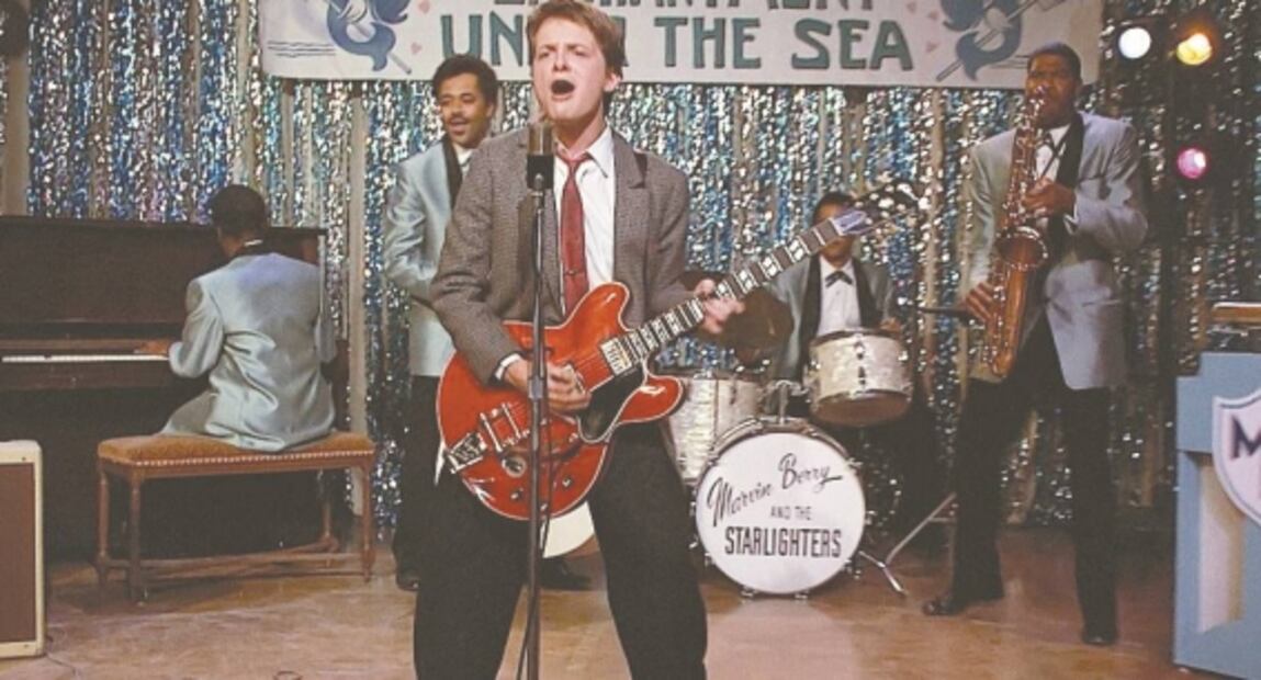 "Volver al futuro" toca el éxito como esfera de adivino 