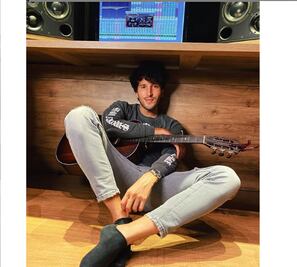 Sebastián Yatra aprendió a cuidarse más gracias a Tini Stoessel