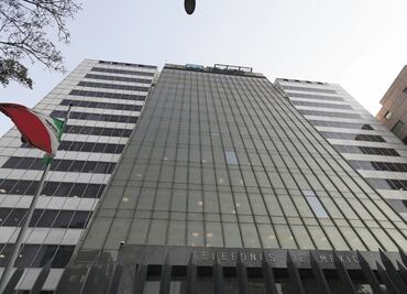 División de Telmex debe cumplirse para marzo, pide Canieti