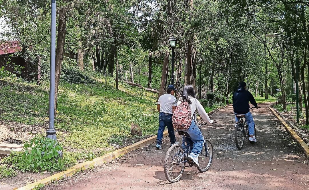 Se trabaja en el sistema de luminarias en el Parque Naucalli, señaló el edil de Naucalpan, Isaac Montoya. Foto: Gisela González Granados / El UNIVERSAL
