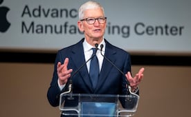 Cook se despide de Apple: "Mi cargo cambia mañana, pero el amor que tengo nunca lo hará"; John Ternus asume las riendas