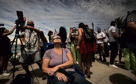 Mujer de 80 años muere tras caer de la azotea de su casa en Mazatlán; intentaba ver el eclipse solar