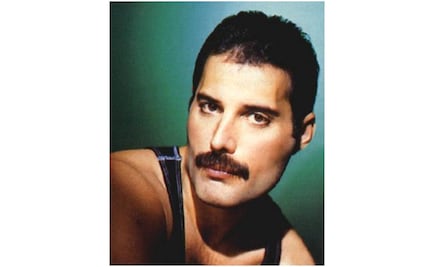 Freddie Mercury creció entre canciones escritas en pedazos de papel