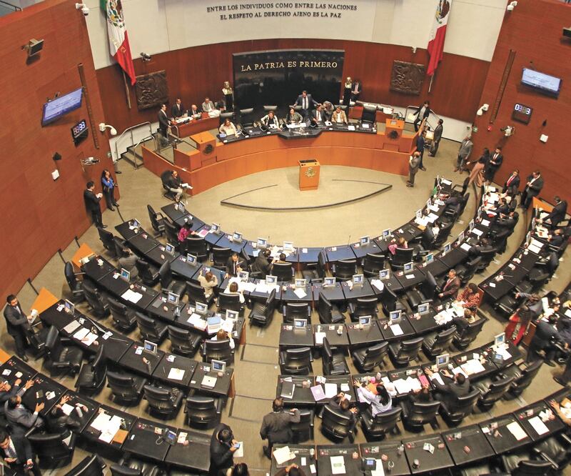Legisladores dijeron que después de casi tres años el Senado no ha asumido su responsabilidad de completar el diseño del SNA. Foto: ARCHIVO EL UNIVERSAL