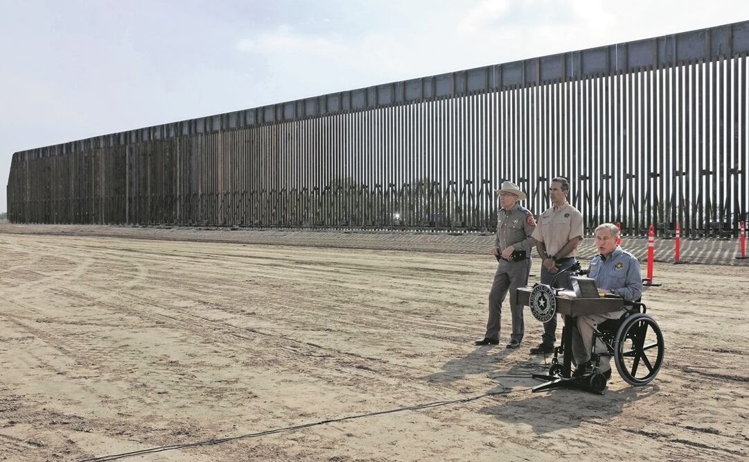 El gobernador Greg Abbott, de Texas, ha sido un gran crítico del plan de poner fin al Título 42. Foto: Archivo AP.