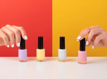 Para qué sirve agregar vinagre al esmalte de uñas